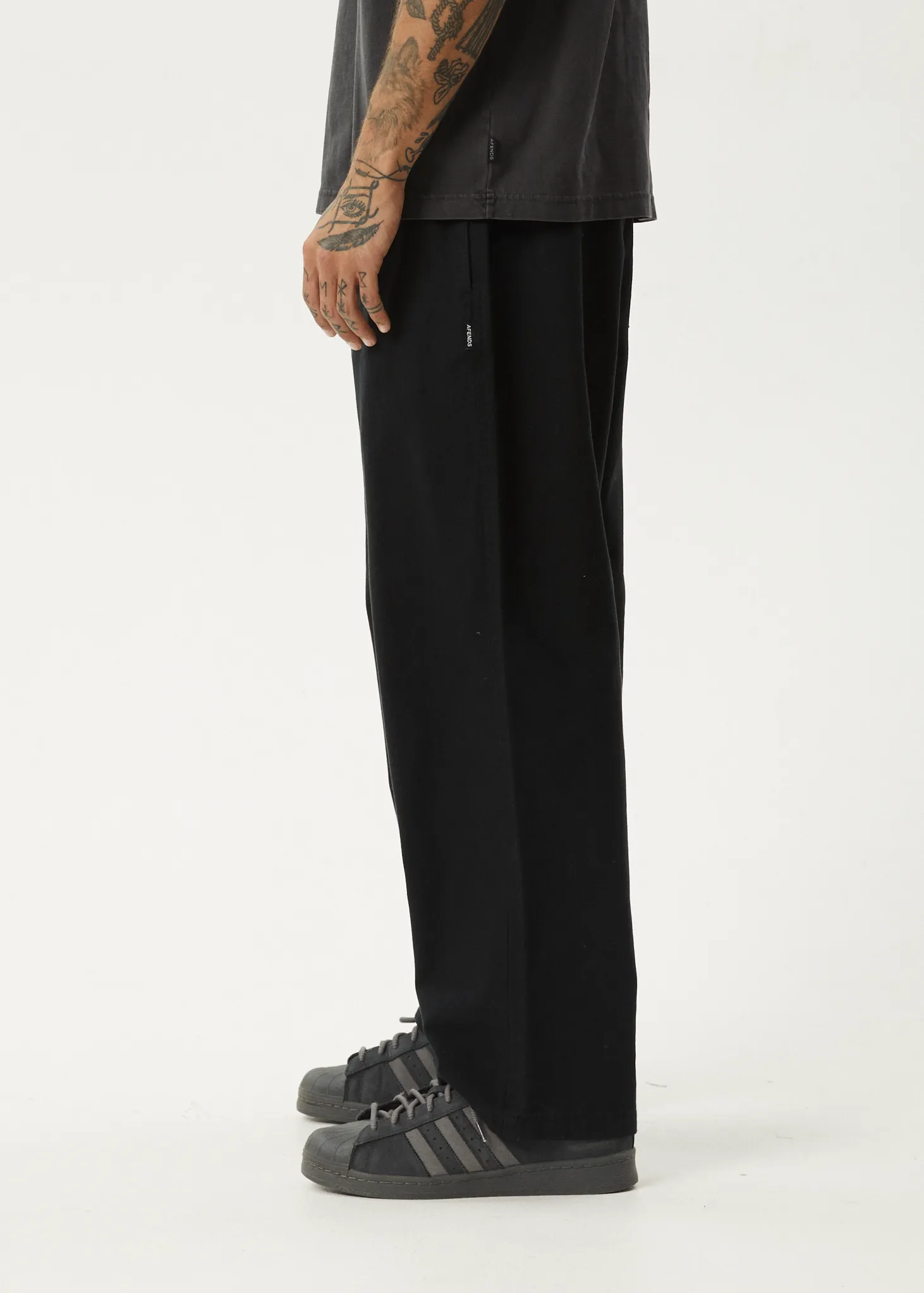 AFENDS Mens Ninety Eights - Baggy Elastic Waist Pants - Black