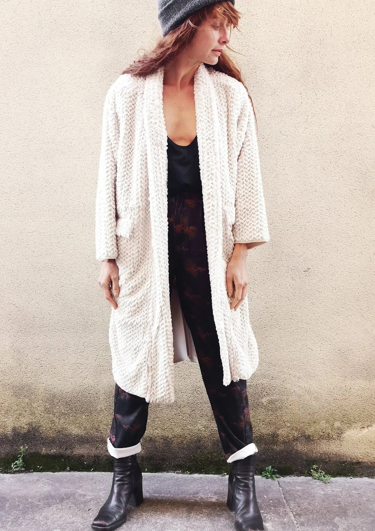 CARDIGAN - FAUX RHOMB FUR beige