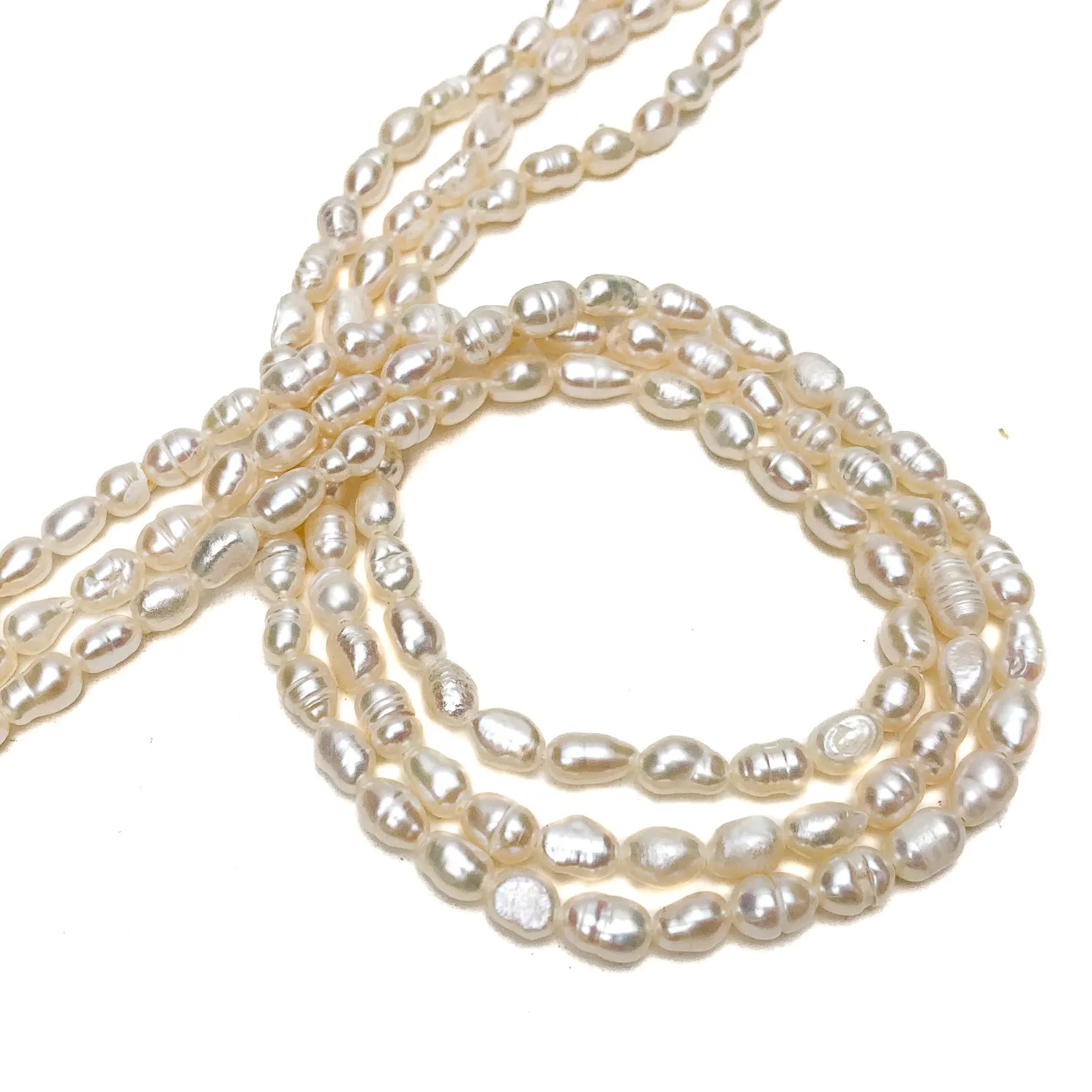 Ecru Rice Freshwater Pearl Bead Strand