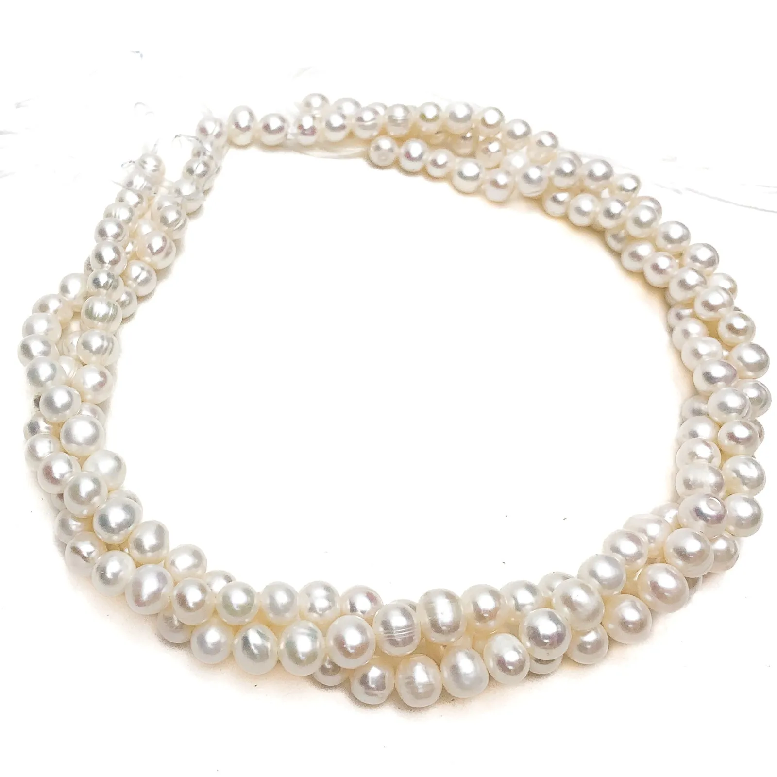 Fine White Round Freshwater Pearl Bead Strand