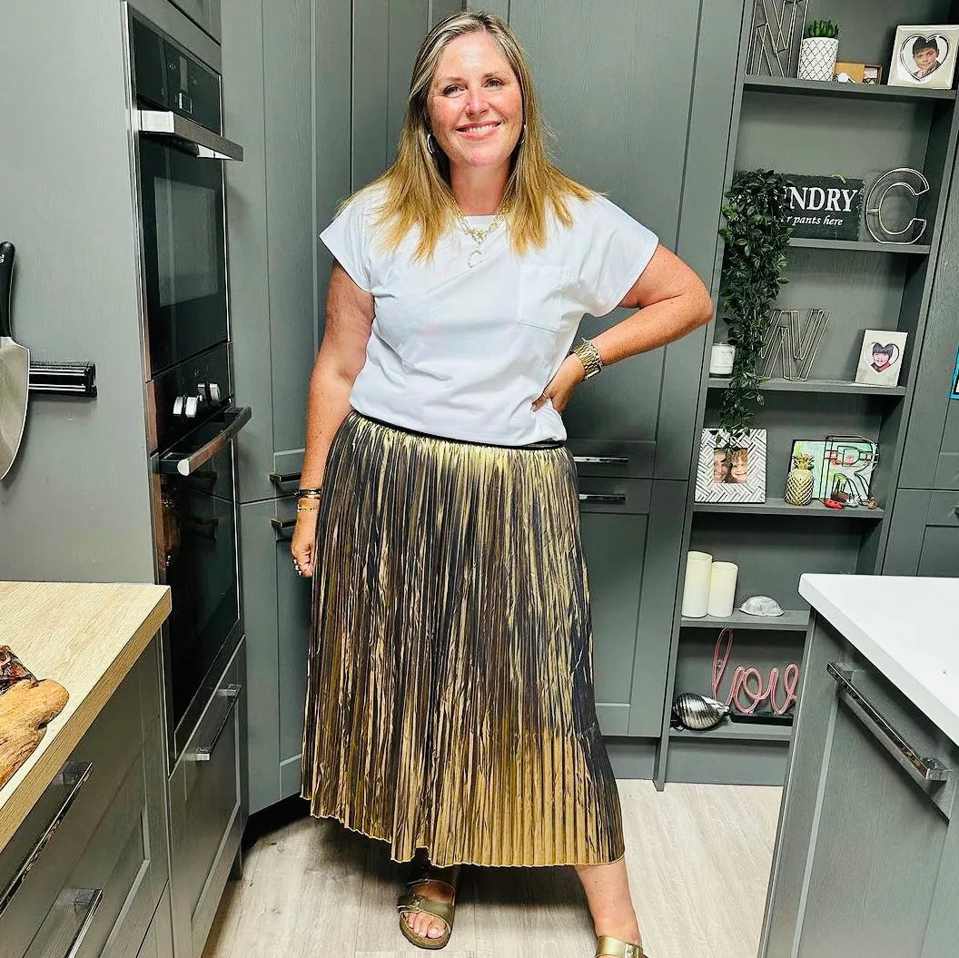 Metallic Pleated Skirt Gold