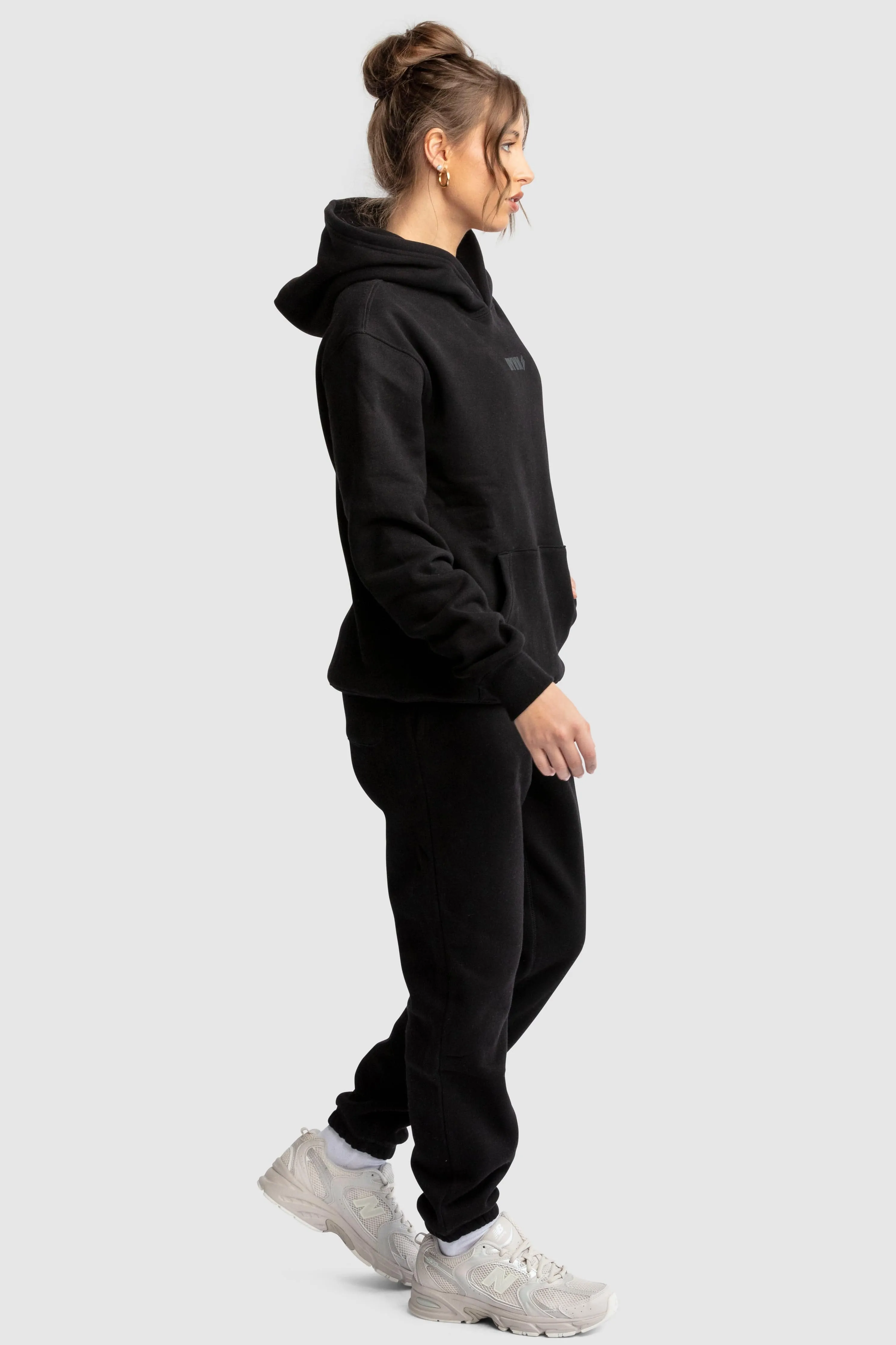 Women's DYVN Relaxed Fit Hoodie - Black